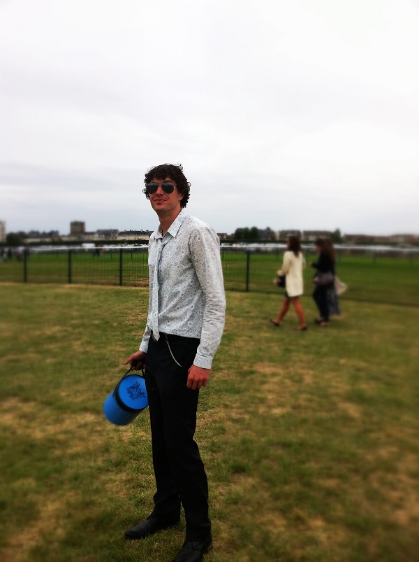 A Day At The Horse Races in France